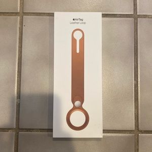 Leather Loop Air Tag Holder